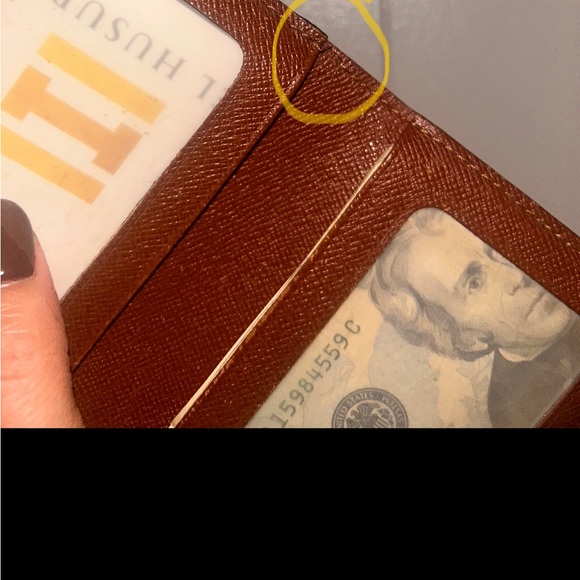 Louis Vuitton Monogram Cardholder - Picture 8 of 8